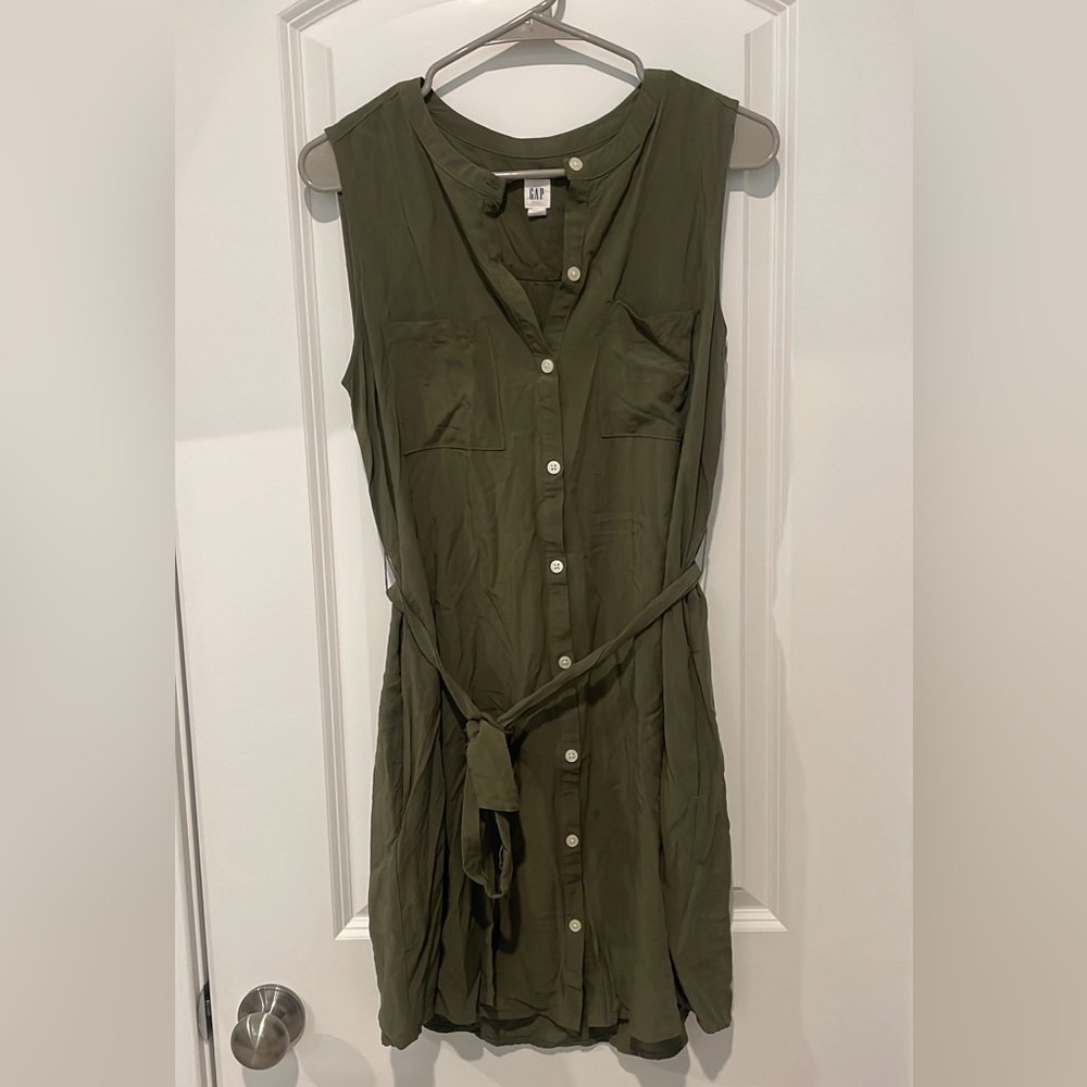 Gap army green shirt dress size Medium